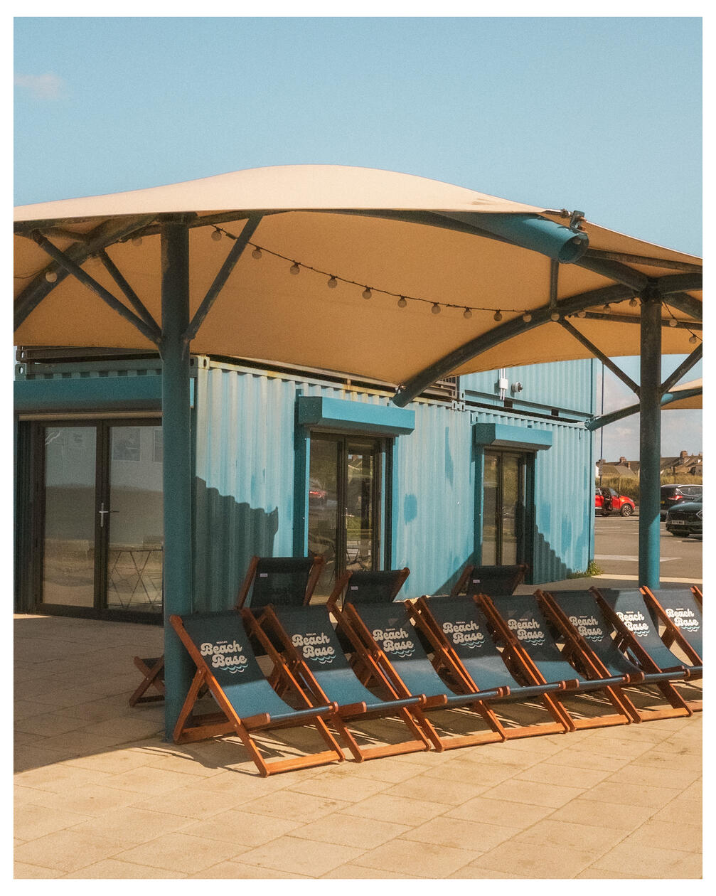 Beach bar